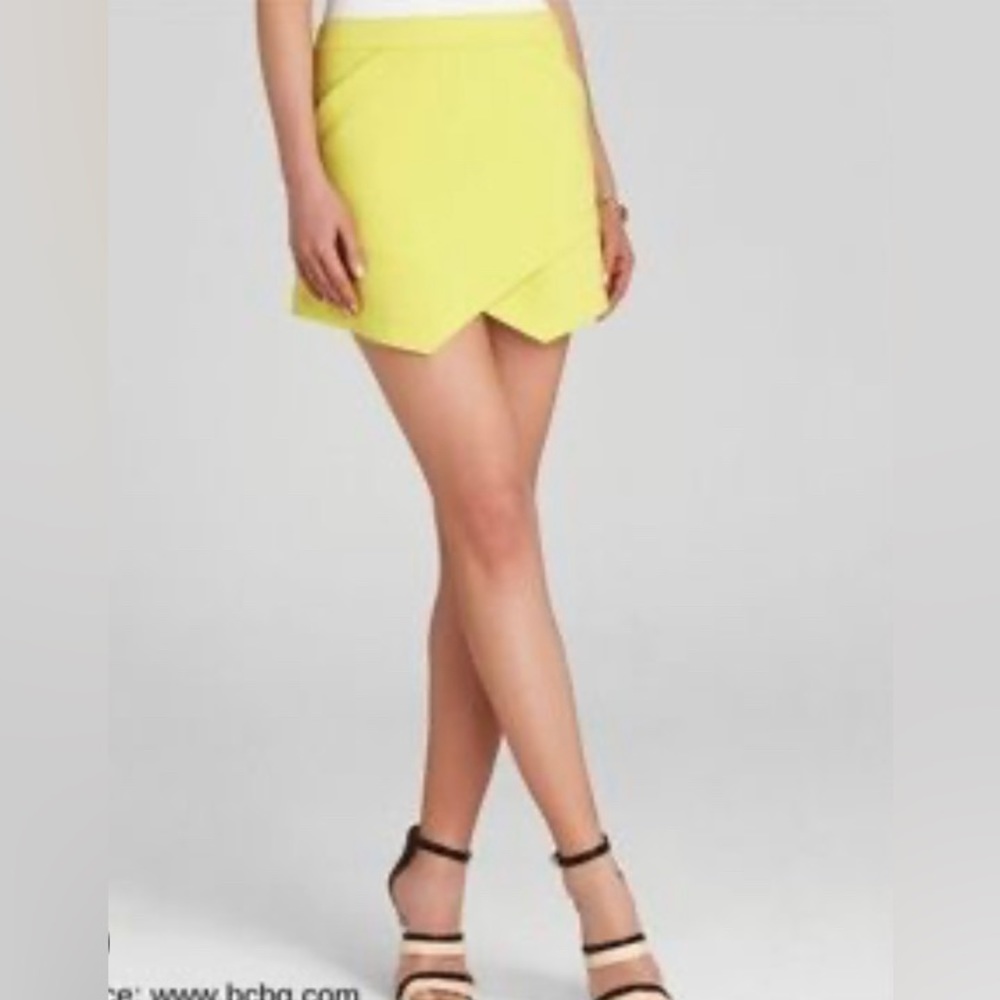BCBGMAXAZRIA mini skirt DK Canary Size S beckett
